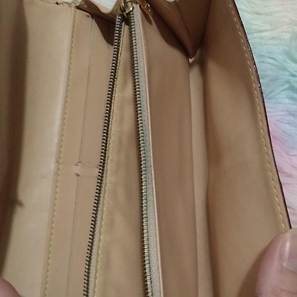 SALE! Auth Louis Vuitton Takashi Murakami Portefeiulle Sarah Collectible Wallet - Picture 10 of 14